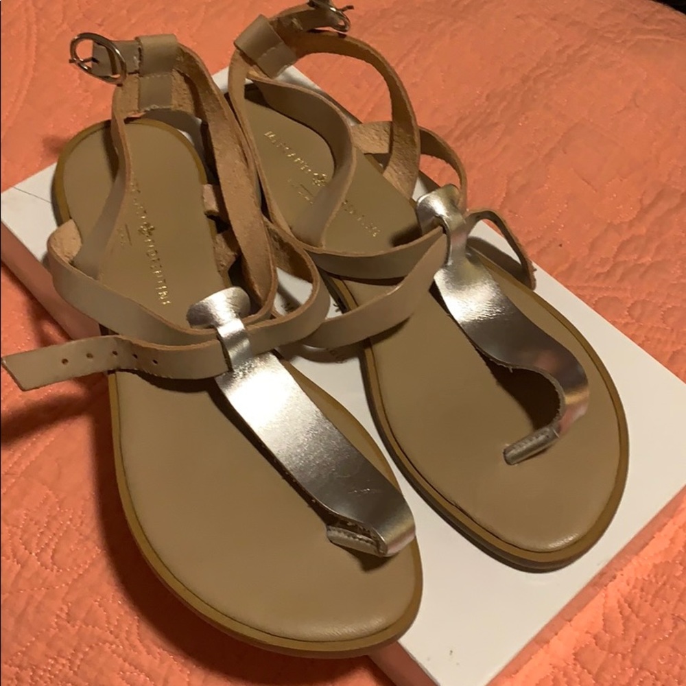 Mercanti Fiorentini sandals. Silver buckle
